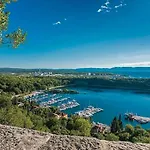 Penthouse - - Krk * Omisalj