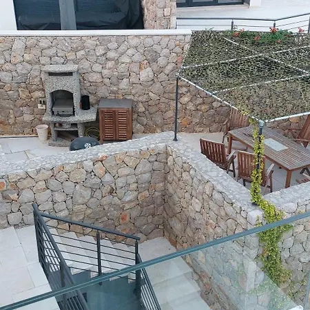 Penthouse - - Krk